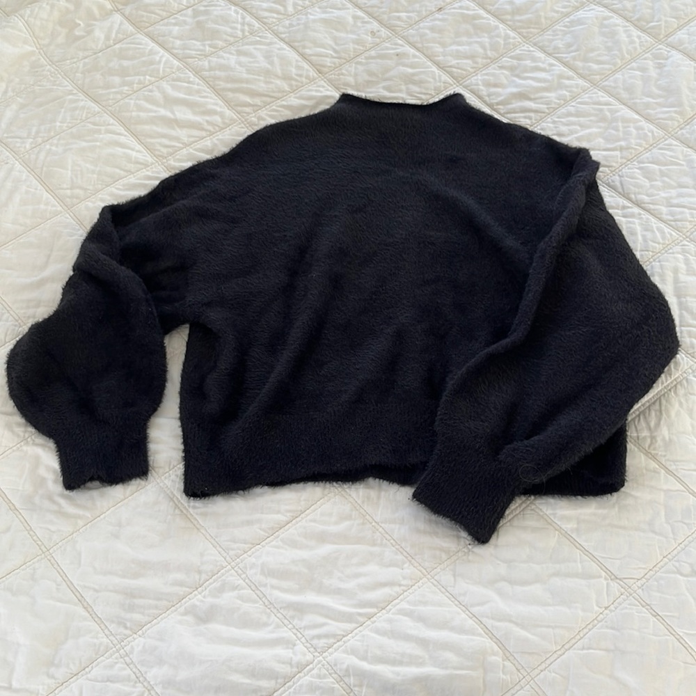 H&M Black Fuzzy Sweater